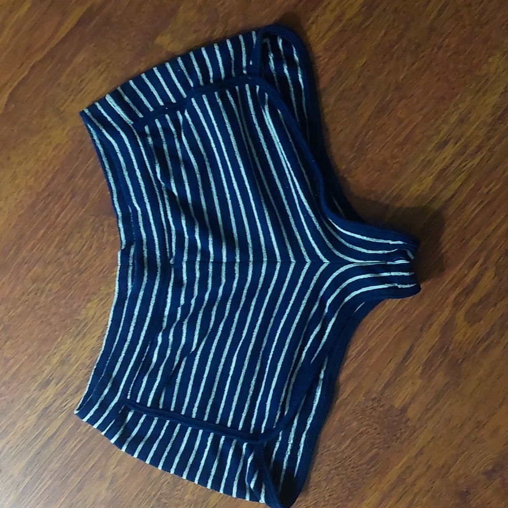 GAP shorts